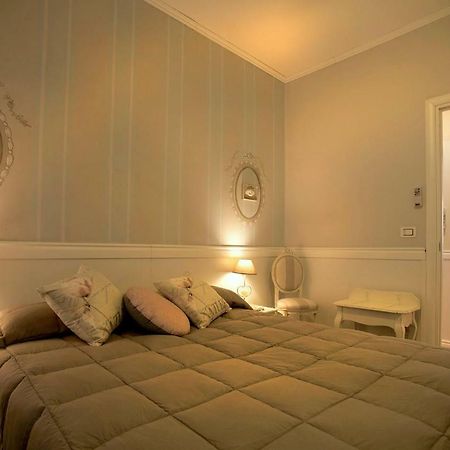 Appartement Casa Di Charme "Rosa-Rosae" à Vérone Extérieur photo