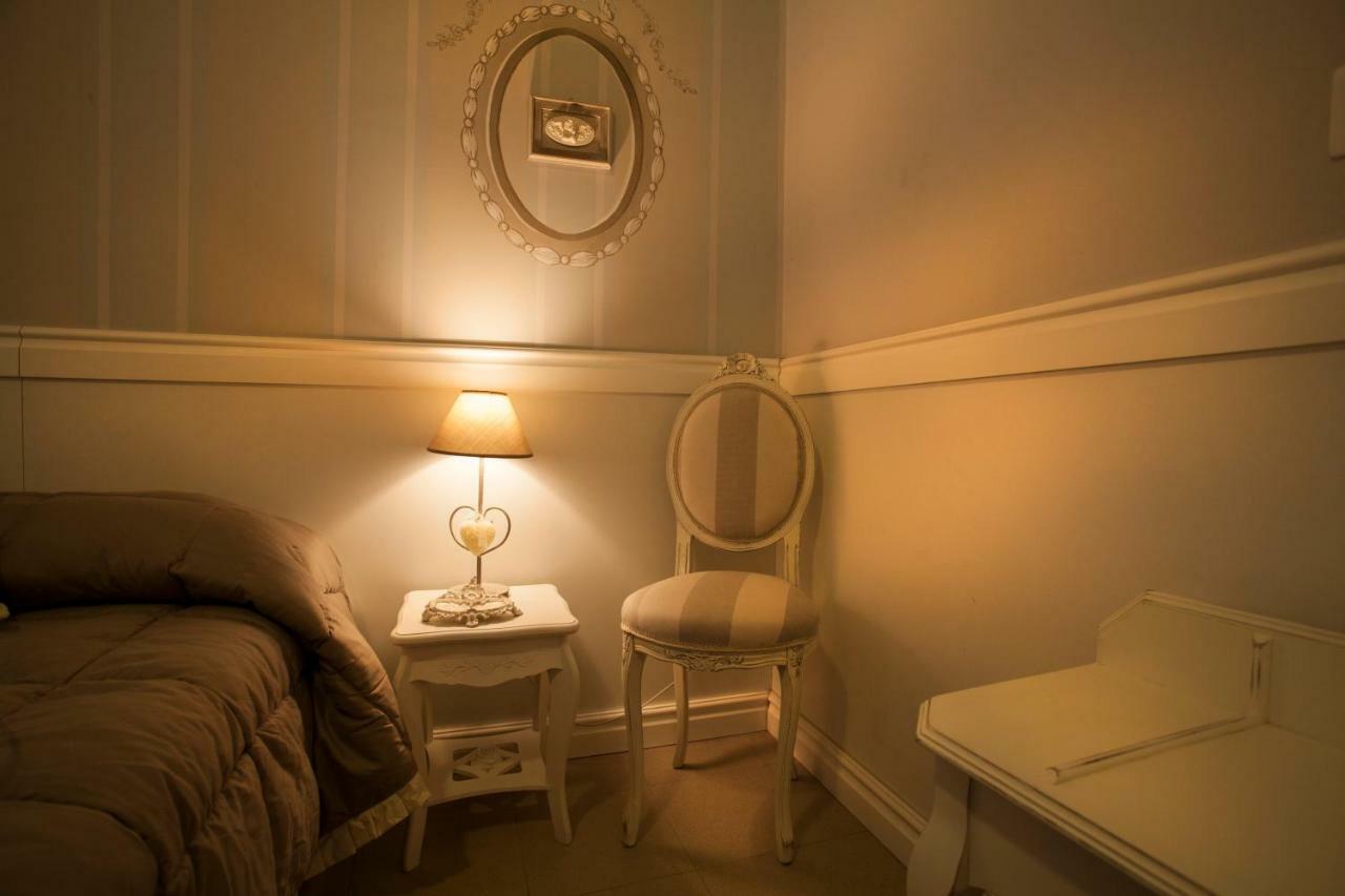 Appartement Casa Di Charme "Rosa-Rosae" à Vérone Extérieur photo